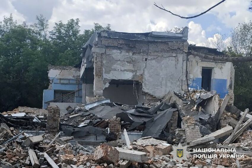 13 мирних жителів отримали поранення внаслідок масованих обстрілів Донеччини 18 червня