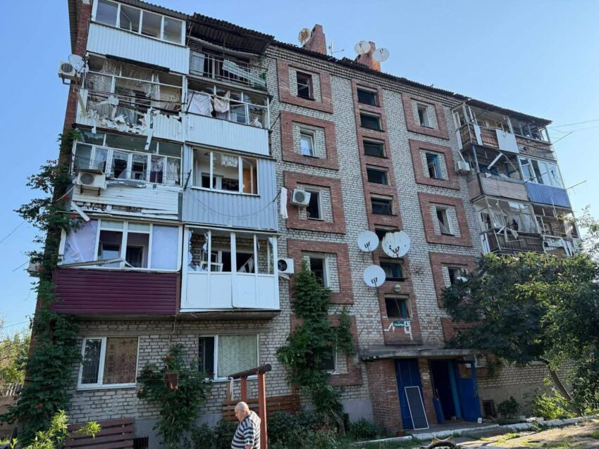 Обстріл Слов’янська: кількість поранених зросла до трьох, пошкоджено житло та школи