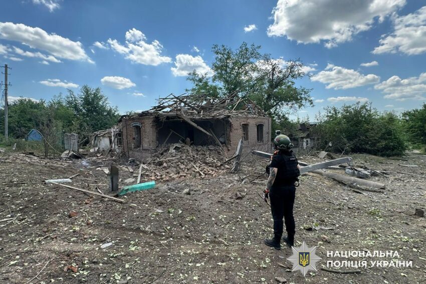 Обстріли Донеччини: загинули щонайменше 7 людей, 15 поранено – поліція фіксує наслідки російських атак