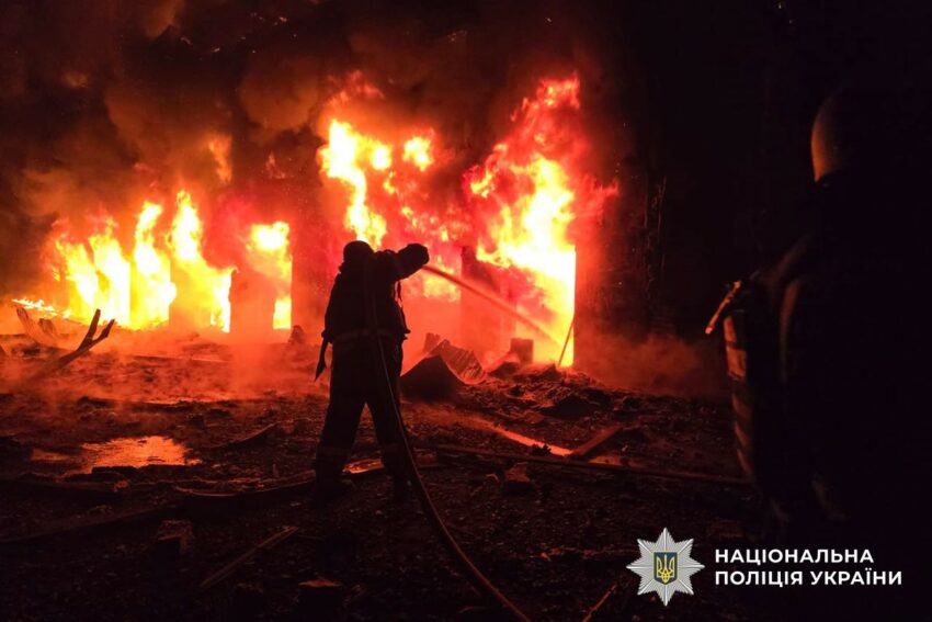 Обстріли Донеччини: загинули щонайменше 7 людей, 15 поранено – поліція фіксує наслідки російських атак