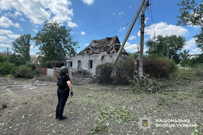 Обстріли Донеччини: загинули щонайменше 7 людей, 15 поранено – поліція фіксує наслідки російських атак
