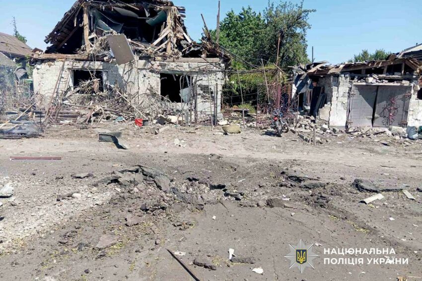 Російські війська завдали понад 3 тисячі ударів по Донеччині: 7 загиблих і 9 поранених серед мирного населення