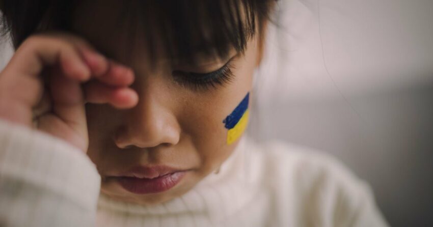 Приховані наслідки повномасштабної війни: 44% українських дітей мають ознаки ПТСР