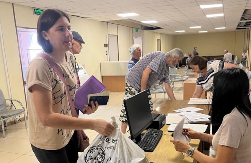 Майже 150 жителів Дружківки отримали продуктові набори