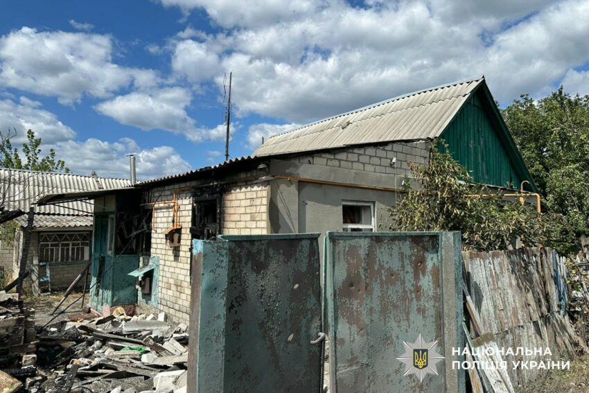 На Донеччині внаслідок ворожих атак двоє жителів загину та вісім поранені, є руйнування (фото)