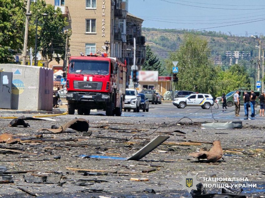 Ворожі удари по Дружківці: щонайменше п’ятеро поранених (оновлено)