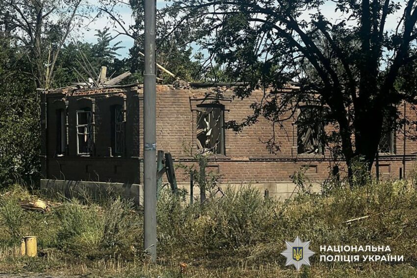 Окупанти атакували 18 населених пунктів Донеччини: є жертви (фото)