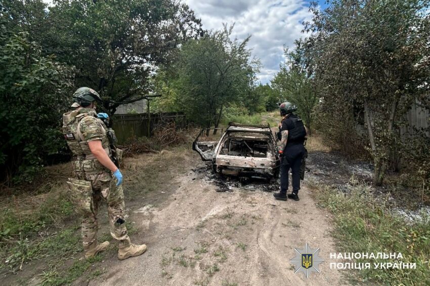 Поранили сімох жителів, серед яких дитина: на Донеччині ворог атакував 14 населених пунктів (фото)