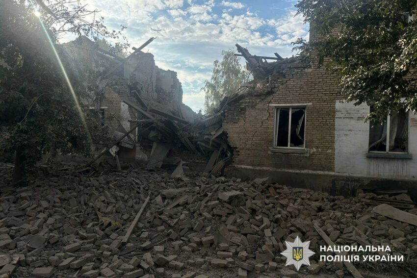 Окупанти атакували 10 населених пунктів Донеччини: є загиблі та поранені (фото)