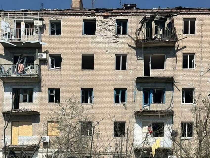 У зоні можливих бойових дій на Донеччині зруйноване житло обстежуватимуть дистанційно 