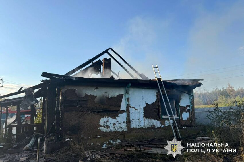 На Донеччині ворог атакував вісім населених пунктів: пошкоджені будинки та автівки (фото)