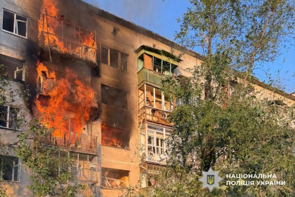 Масований обстріл Донеччини 22 серпня: двоє загинули, щонайменше семеро поранені, численні руйнування