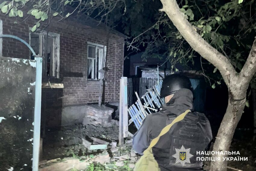 Поранені цивільні: ворог атакував вісім населених пунктів Донеччини (фото)