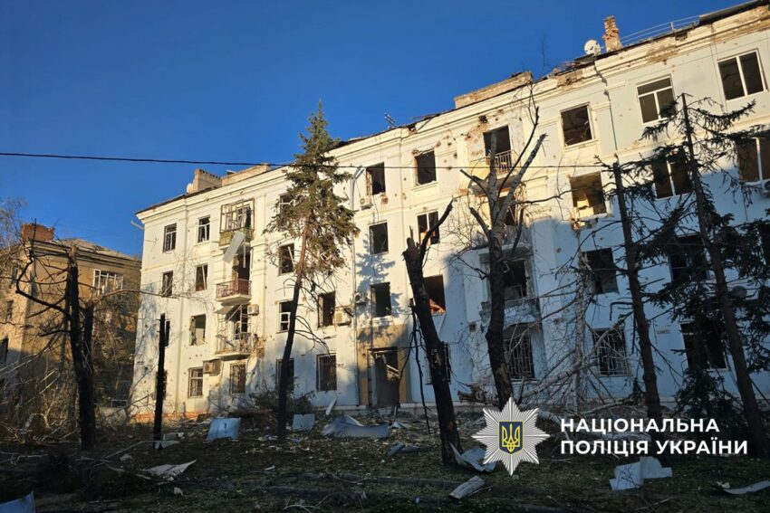 Масовані обстріли Донеччини: двоє загиблих та 25 поранених, пошкоджено десятки будинків (фото)