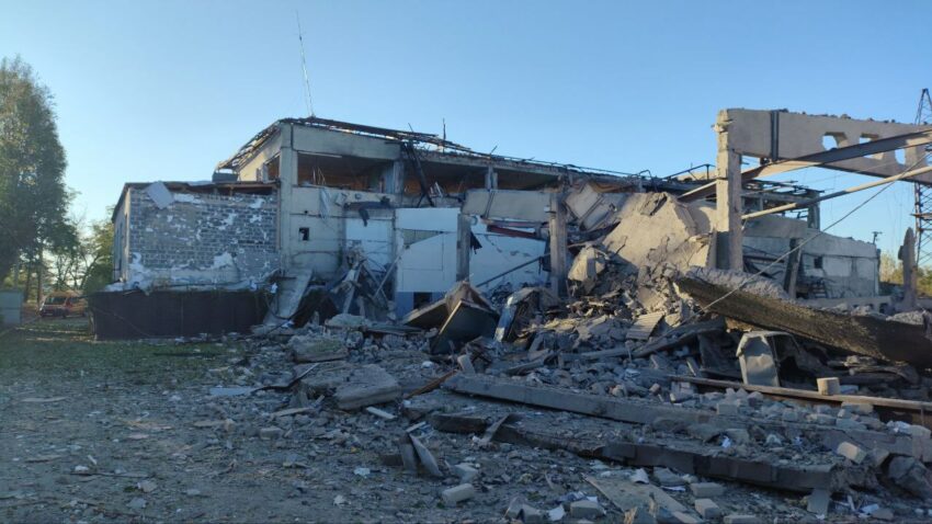 Окупанти зруйнували будівлю міськгазу в Костянтинівці (фото)