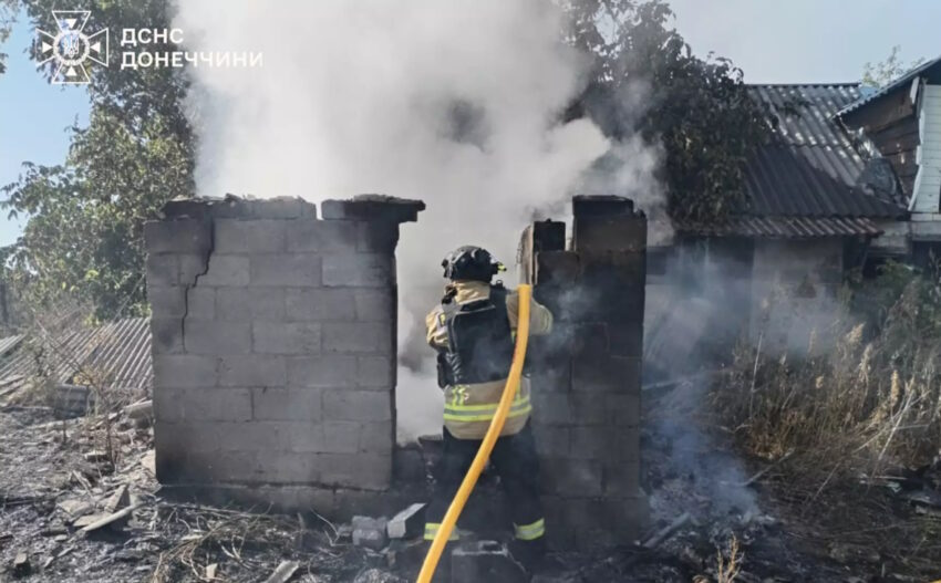 Рятувальники на Донеччині погасили 10 пожеж (фото)