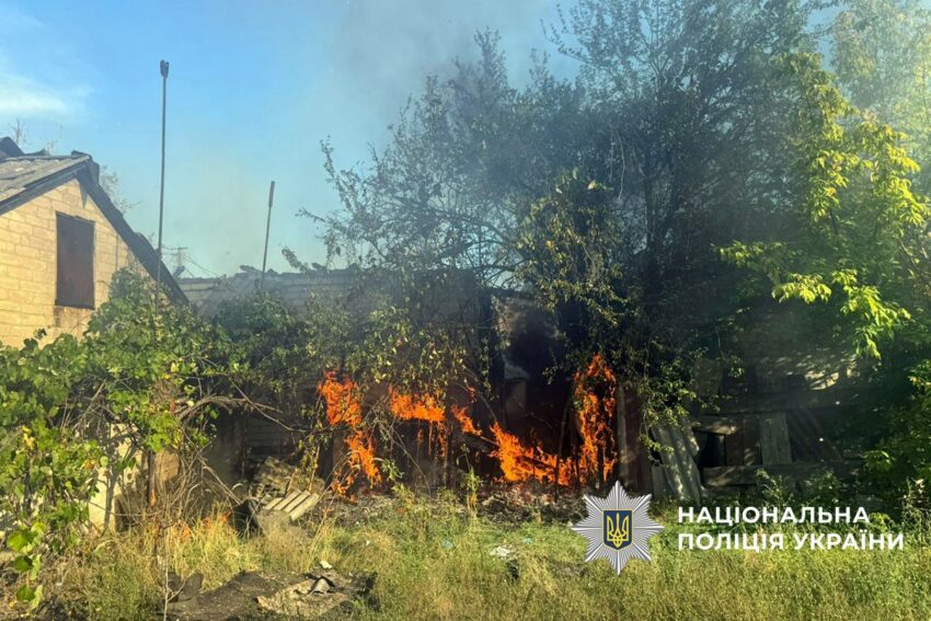 Окупанти пошкодили 54 будинки: ворог атакував Донеччину (фото)