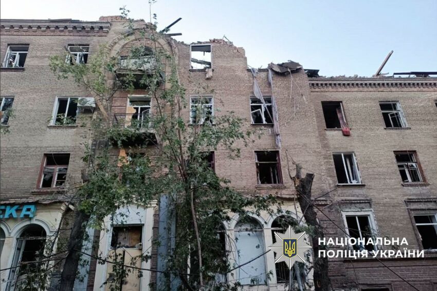 Окупанти атакували сім населених пунктів Донеччини: є поранені цивільні (фото)