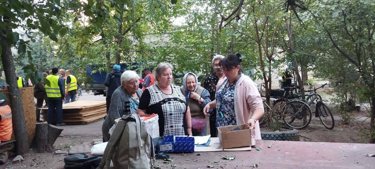 У Дружківці ліквідовують наслідки ворожої атаки: поранена жінка та пошкоджене житло