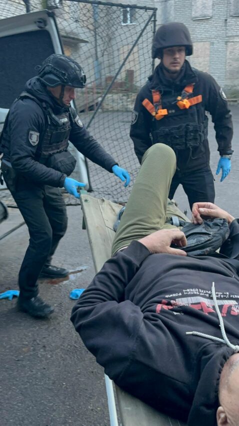 У Костянтинівці поранено двох цивільних через артобстріл російських військ - Фото №2