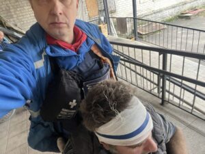 Волонтер Євген Ткачев: Евакуація з Костянтинівки перетворилася на ''заїзди жахів'' (фото, відео) - Фото №5