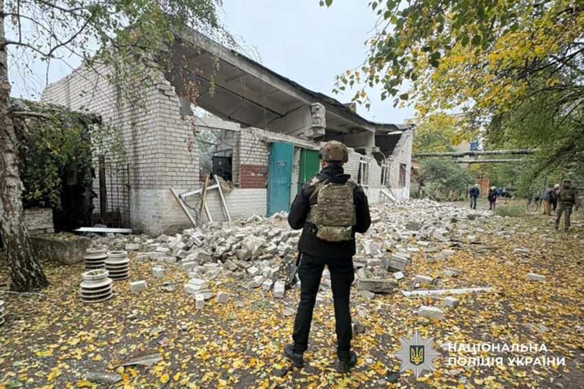 Троє загиблих і 11 поранених: окупанти атакували Донеччину (фото) - Фото №4