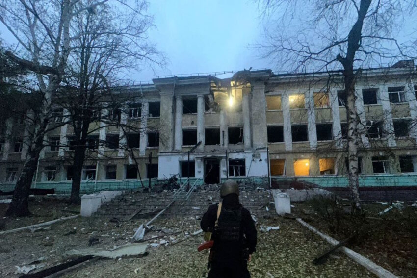 Окупанти атакували Донеччину: є загиблі та поранені (фото) - Фото №1