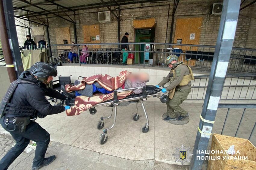 Ворог атакував Костянтинівку: на місці удару виявили дворічного хлопчика (оновлено) - Фото №4
