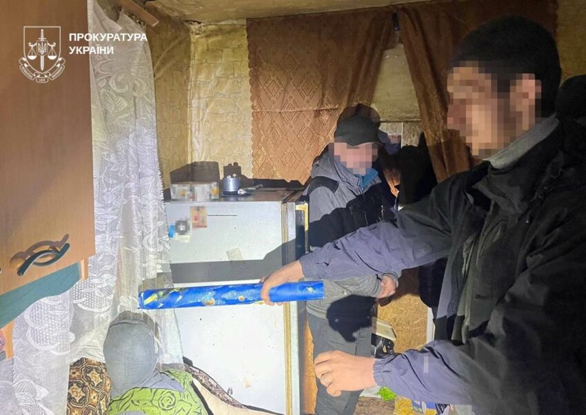 Били трубою та скалкою: два жителі Краматорська отримали 15 років в'язниці за вбиство - Фото №1