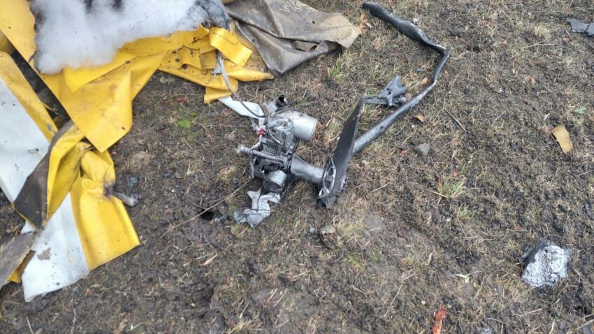 У Краматорську внаслідок атаки дрона пошкоджено спортивний майданчик у парку (фото) - Фото №2