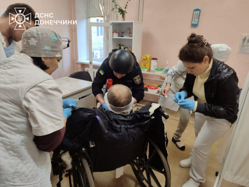 На Донеччині через детонацію невідомого предмета виникла пожежа: є постраждалий (фото) - Фото №3