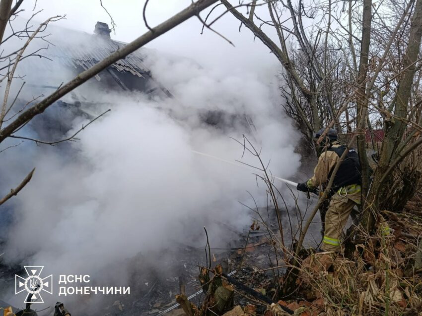 В Олександрівській громаді горів будинок (фото) - Фото №1