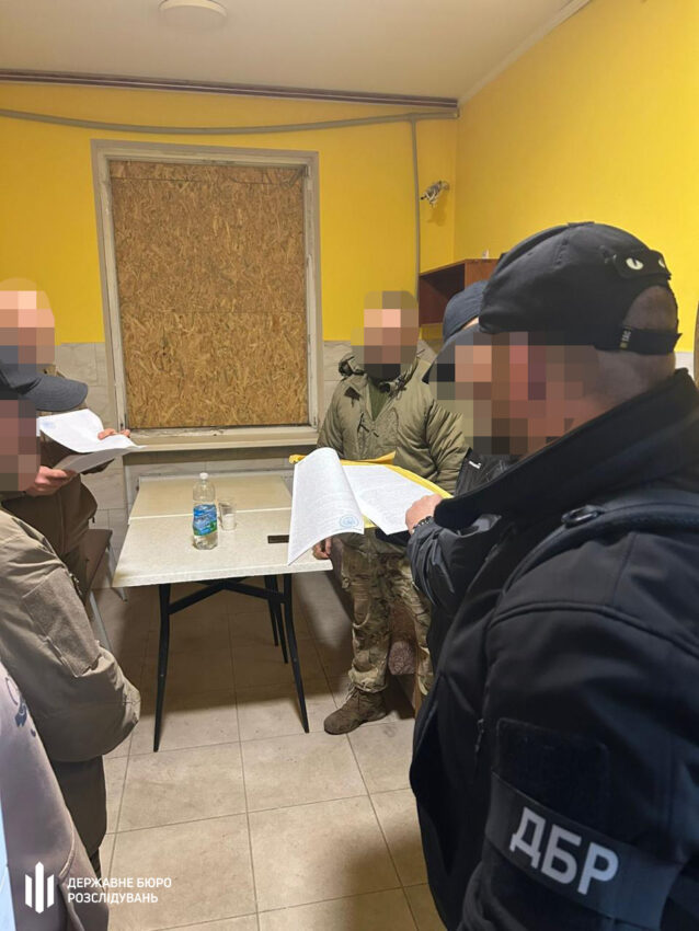 Привласнили понад 17 тонн пального: на Донеччині викрили схему розкрадання у військовому підрозділі (фото) - Фото №3