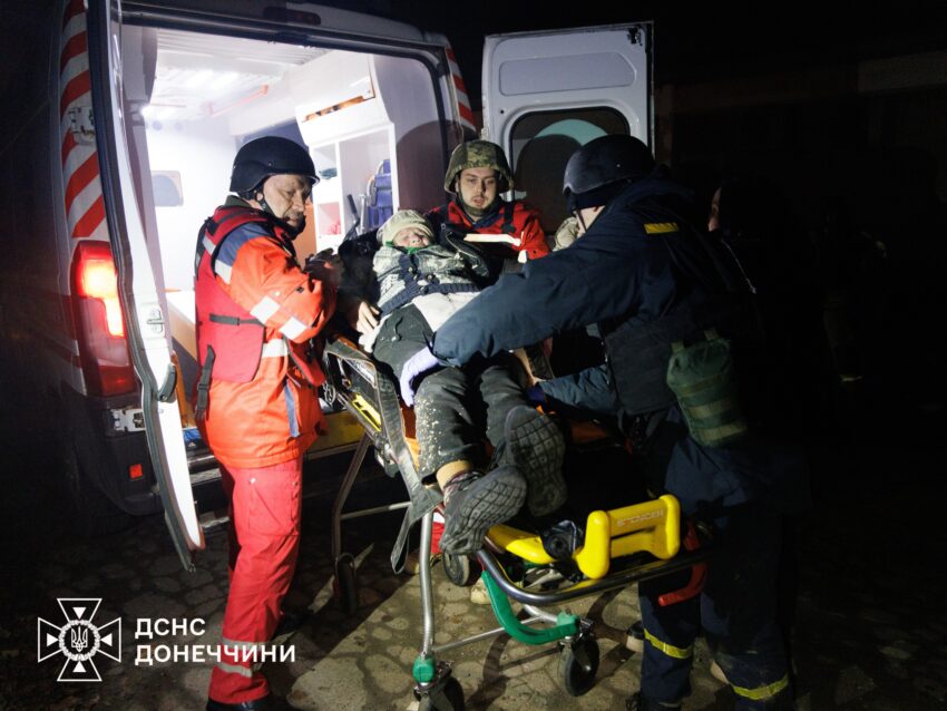 Розібрали 35 тонн конструкцій: у Краматорську завершили роботи в пошкодженій багатоповерхівці (фото, відео) - Фото №1