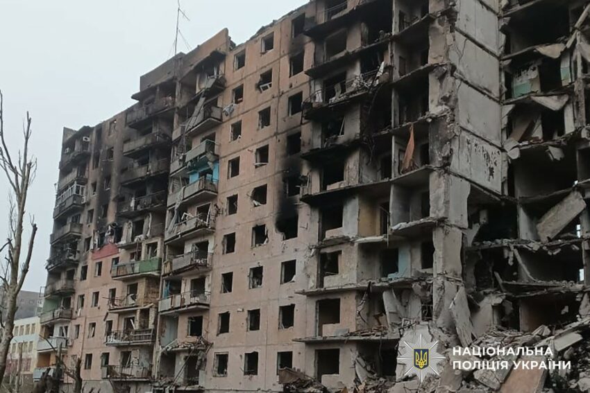 Знищені будинки, загиблі та поранені люди: росіяни обстріляли Донеччину (фото) - Фото №3