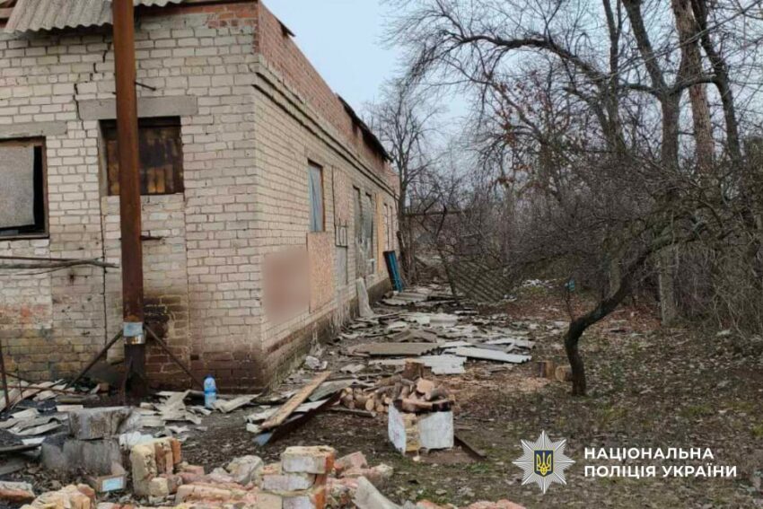 Серед мирних жителів є загиблі та поранені: російські окупанти обстріляли Донеччину (фото) - Фото №1