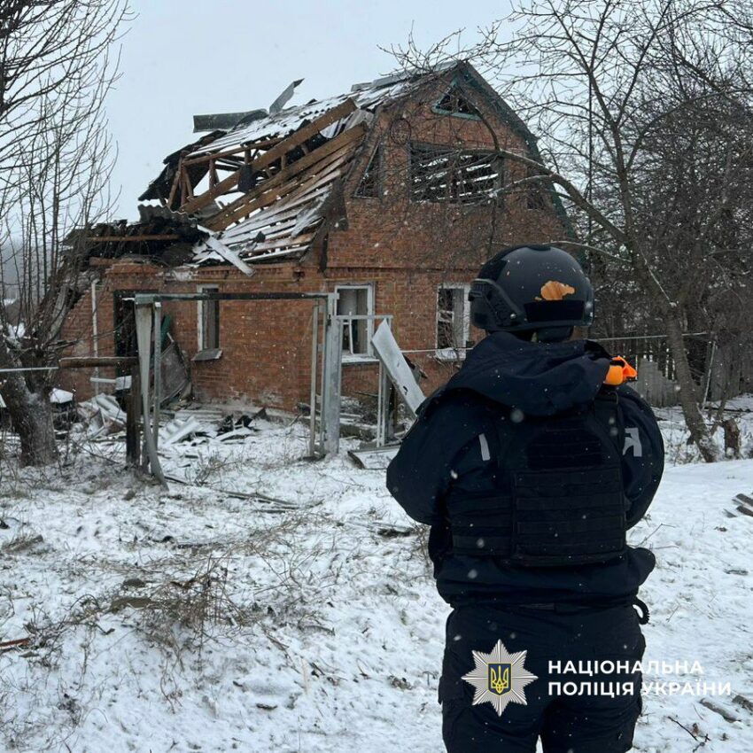 Окупанти атакували Донеччину: серед цивільних є загиблі та поранені (фото) - Фото №4