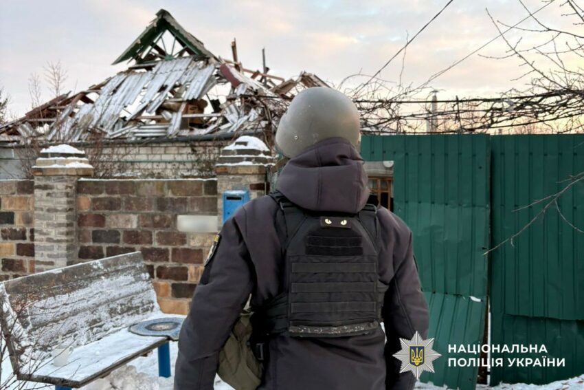 Зруйновані будинки, загиблі та поранені люди – наслідки ударів окупантів по Донеччині (фото) - Фото №1