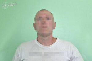 У Краматорську заарештовано чоловіка, який спалив авто військовослужбовців через конфлікт (фото) - Фото №1