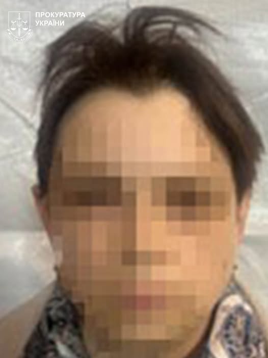Допомагала ворогу підбирати кадри для захоплених установ: у Дружківці затримали посадовицю окупантів (фото) - Фото №1