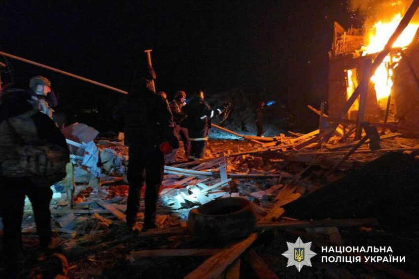 Ввечері росіяни атакували Слов'янськ авіабомбами: серед поранених діти (оновлено) - Фото №4