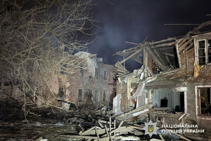 Ввечері росіяни атакували Слов'янськ авіабомбами: серед поранених діти (оновлено) - Фото №3