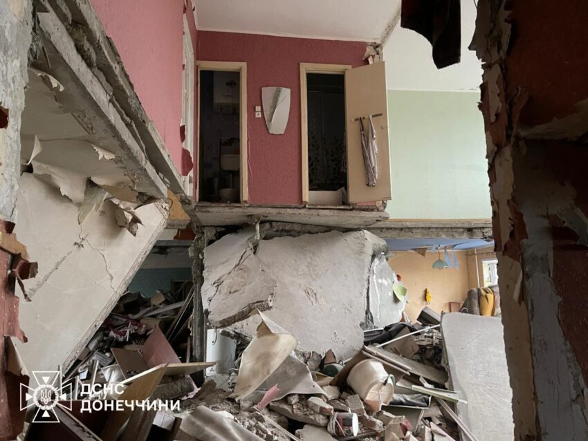 Розібрали 35 тонн конструкцій: у Краматорську завершили роботи в пошкодженій багатоповерхівці (фото, відео) - Фото №2