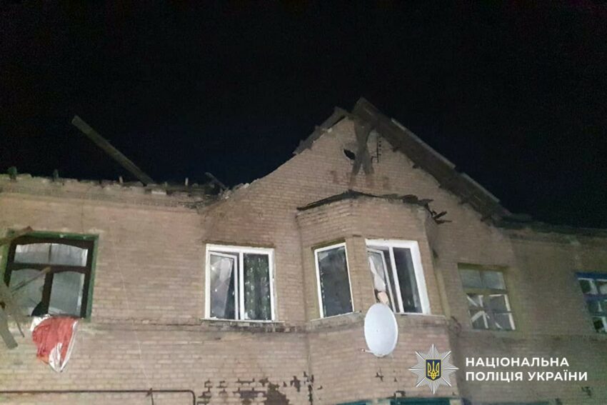 Атакували житлові будинки: росіяни обстріляли Донеччину (фото) - Фото №3