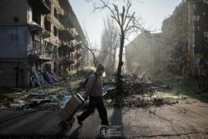 Дронова облога та поховання у дворах: ситуація в Костянтинівці стала критичною (фото) - Фото №4