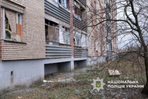 Кількість поранених у Слов’янську зросла до семи осіб: ворог скинув на місто 250-кілограмову бомбу - Фото №7
