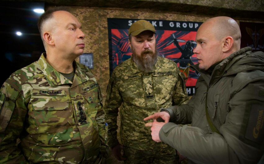 Сирський: за тиждень на Покровському та Очеретинському напрямках відбулося близько 400 бойових зіткнень - Фото №1
