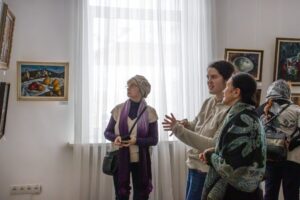 Черкаський музей презентує ретроспективну виставку краматорського художника Євгена Качури (фото) - Фото №5