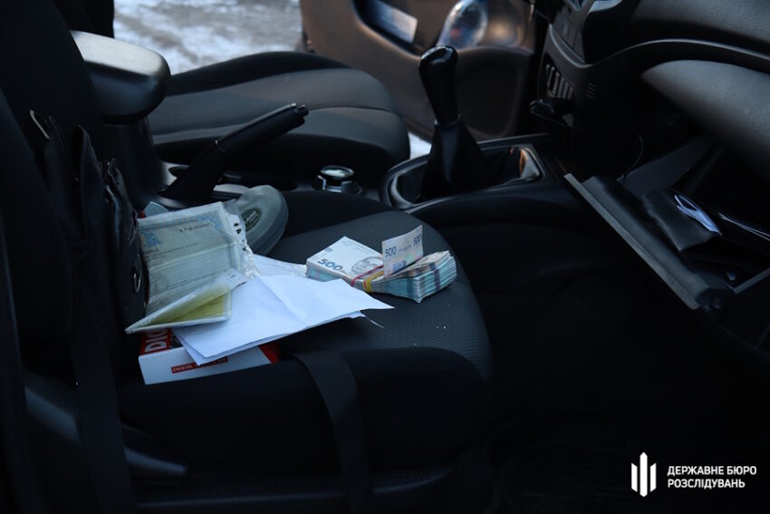 На Донеччині працівник лісництва за гроші давав дозволи на незаконну порубку (фото) - Фото №4