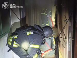 У Слов'янську під час пожежі загинула жінка (фото/відео) - Фото №2